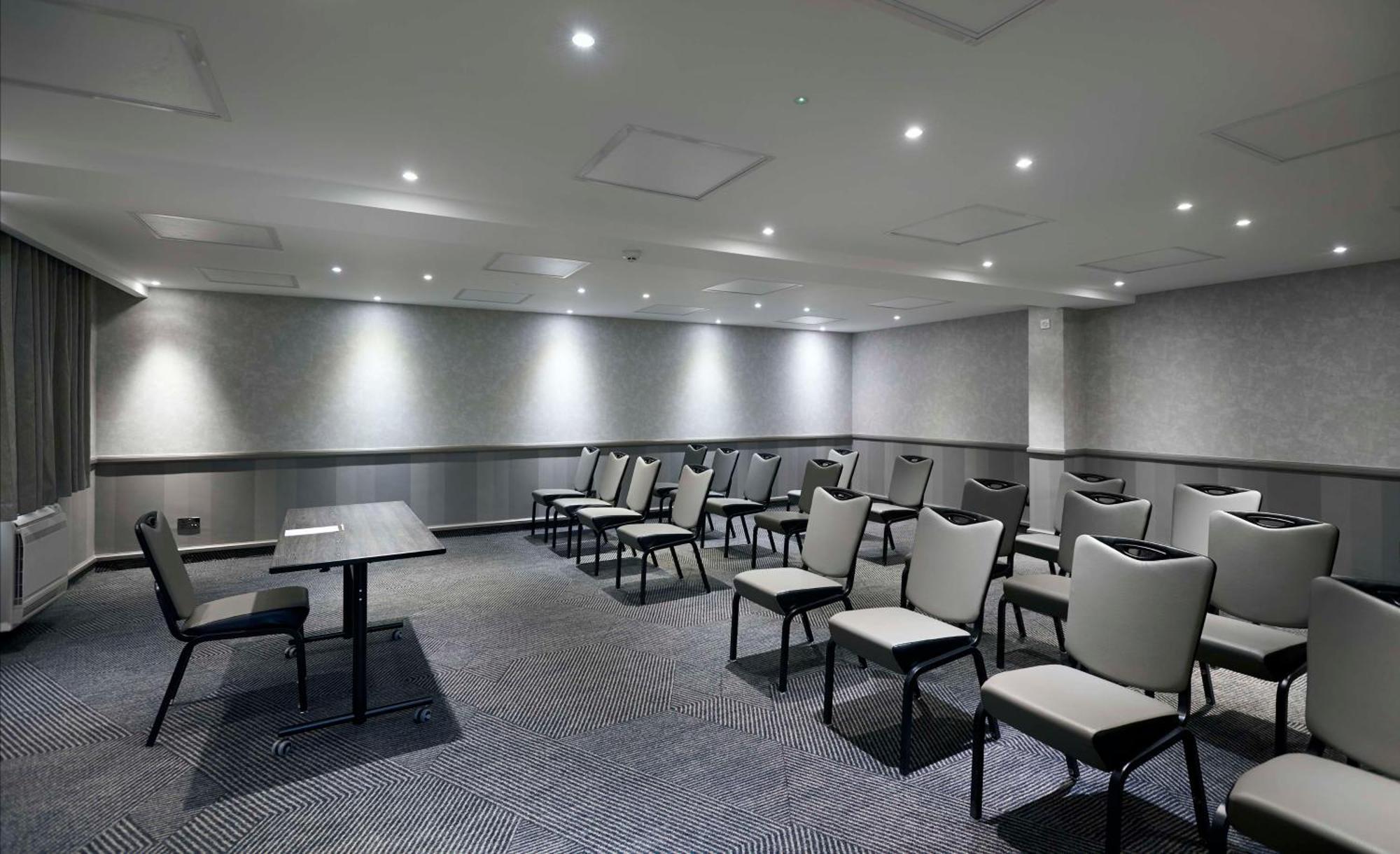 Doubletree By Hilton Bristol North