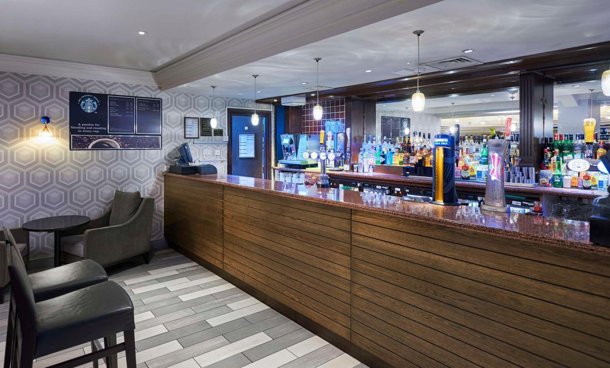 Doubletree By Hilton Bristol North Hotel 4*